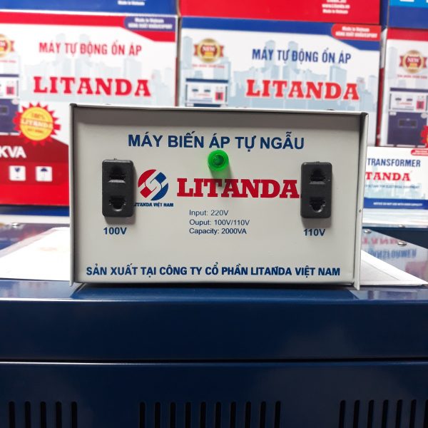 bien-ap-tu-ngau-robot-2000va