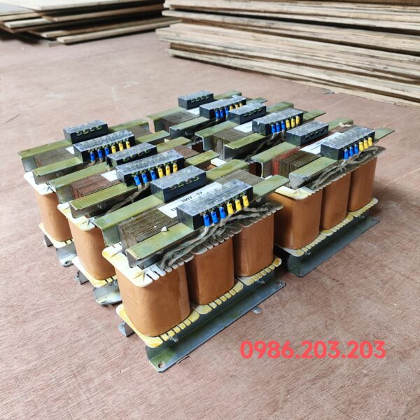 may-bien-ap-tran-3-pha-380v-220v-200v-day-dong-chuan-100 may-bien-ap-tran-3-pha-380v-220v-200v-day-dong-chuan-100