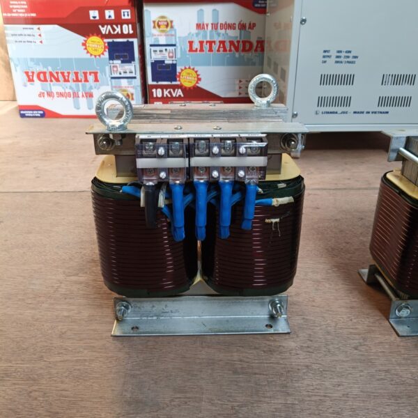 bien-ap-tran-cach-ly-10kva-1-pha bien-ap-tran-cach-ly-10kva-1-pha