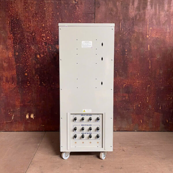 Bien-ap-30kva-3-pha-chinh-hang-3