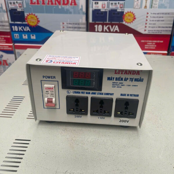 Doi-nguon-5kva-vao-220v-ra-200v-1