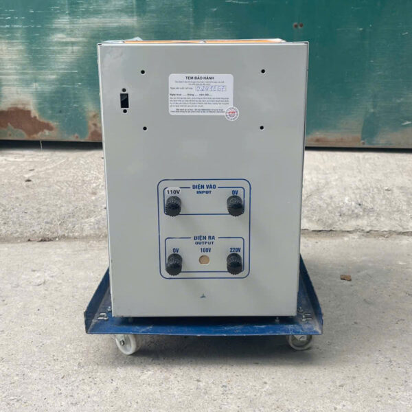 bien-ap-10kva-110v-ra-220v-4