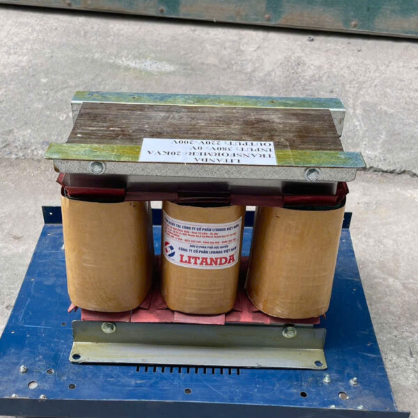 bien-ap-tran-20kva-3-pha-1