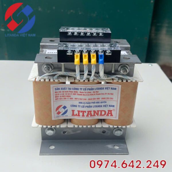 bien-ap-tran-cach-ly-100va-3-pha