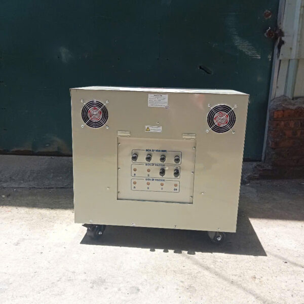bien-ap-3-pha-ra-1-pha-50kva-chinh-hang-4