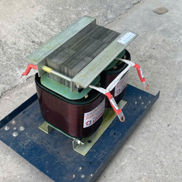 bien-ap-tran-cach-ly-7.5kva-4