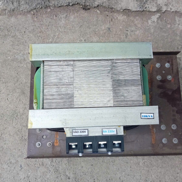 bien-ap-tran-vao-220v-ra-220v-9
