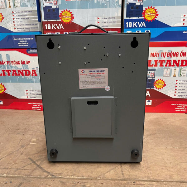 thiet-bi-chong-giat-10kva-1-pha-9