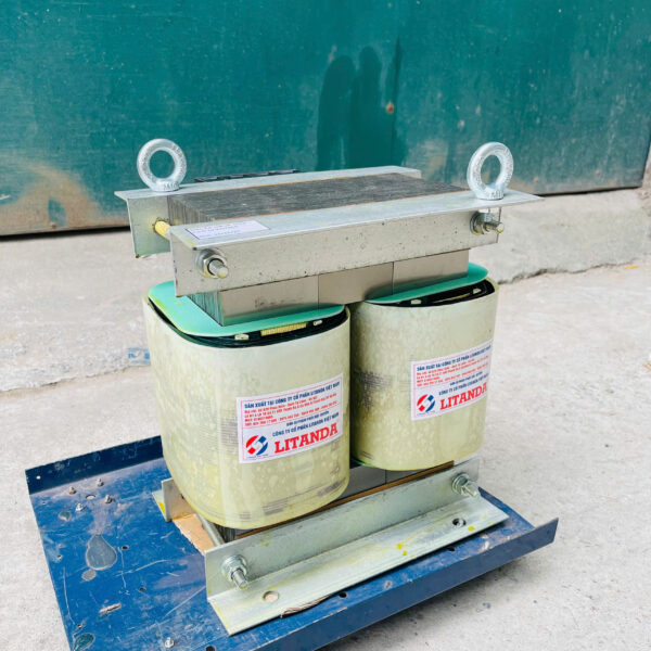 bien-ap-tran-cach-ly-15kva-1-pha-2