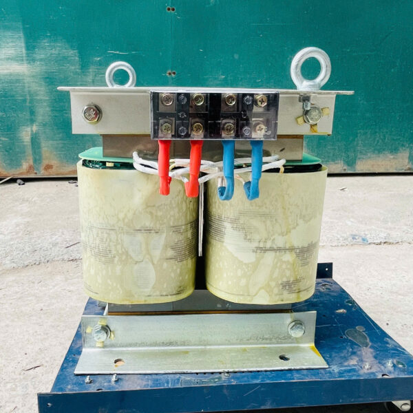 bien-ap-tran-cach-ly-15kva-1-pha-5