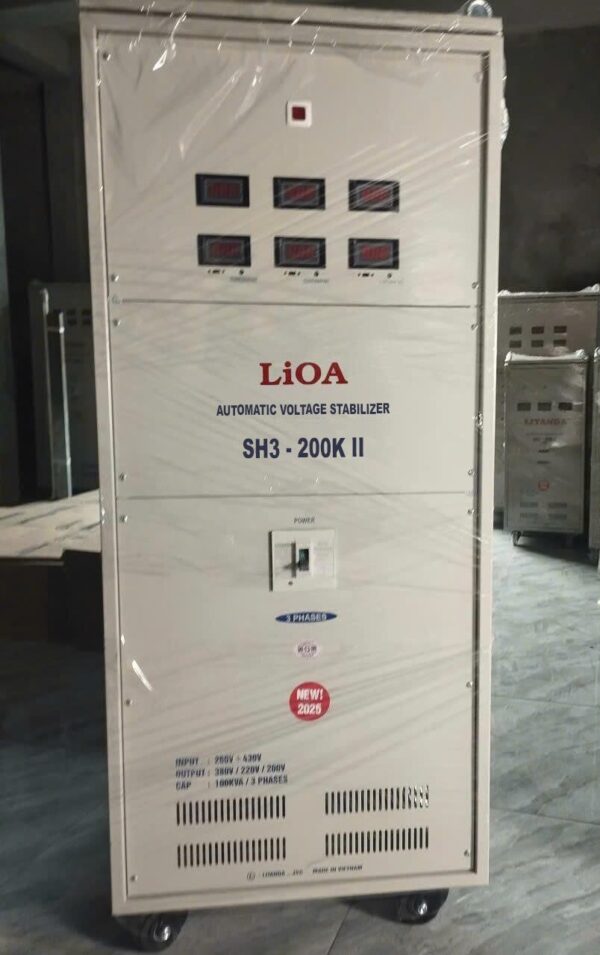 hình ảnh máy ổn áp 200kva