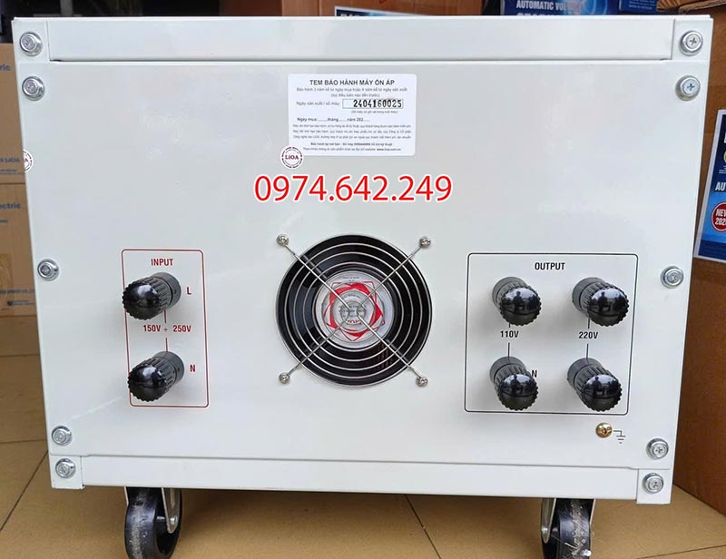Đằng sau của ổn áp 25kVA 3 pha LiOA SH3 - 25000II