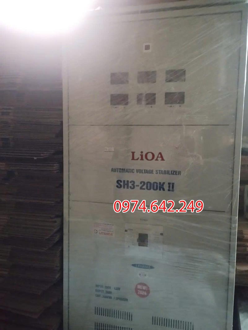 Ổn áp 200kVA LiOA SH3 - 200KII