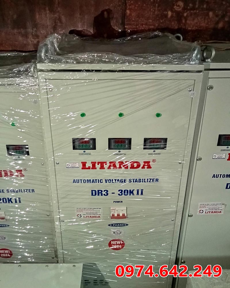 Ổn áp 3 pha Litanda DR3 - 30KII