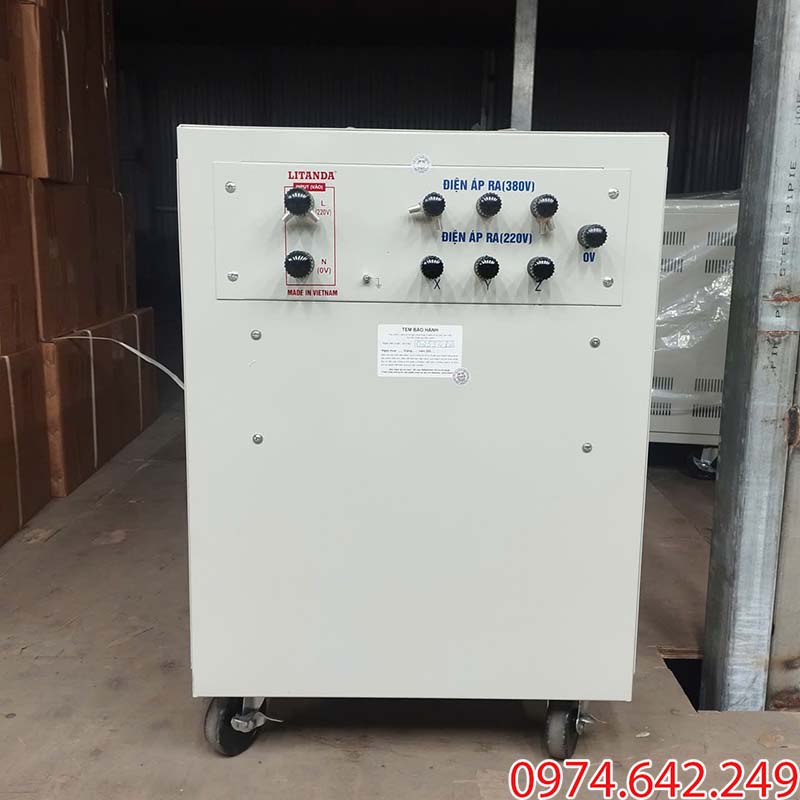 Đằng sau biến áp 1 pha ra 3 pha 30kVA Litanda