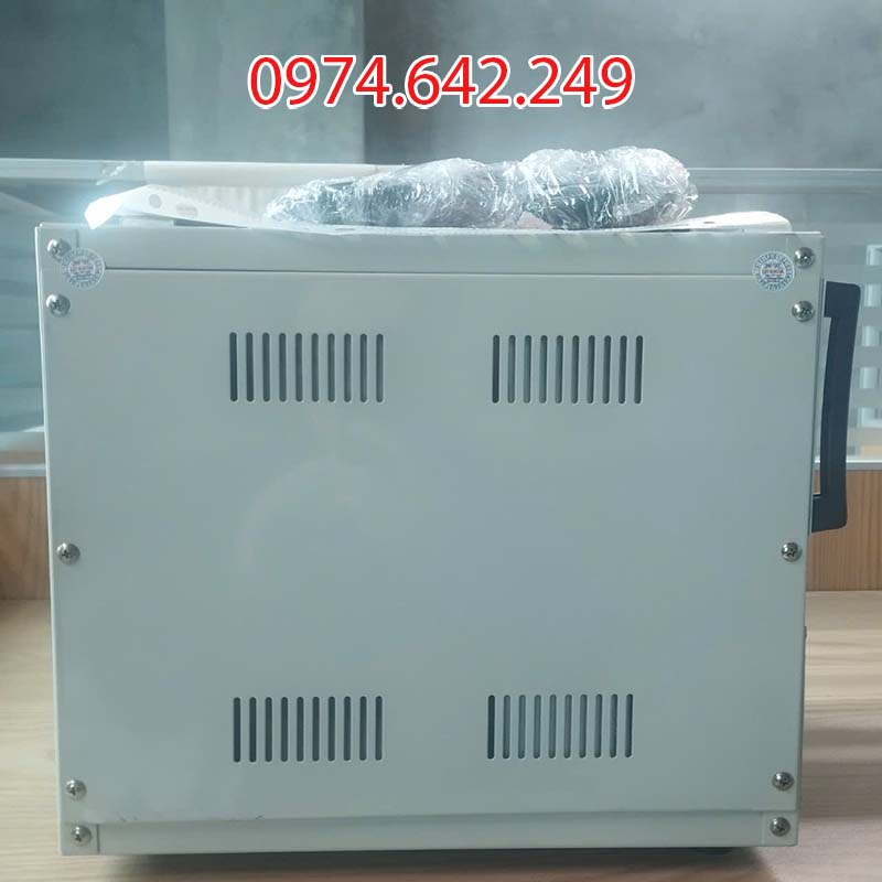 Mặt bên của biến áp cách ly 2kVA Litanda