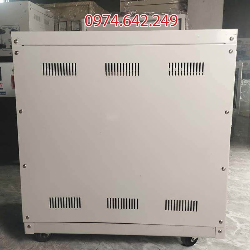 Mặt bên của biến áp cách ly 30kVA Litanda