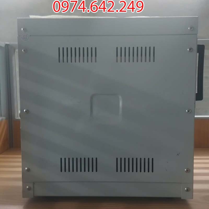 Mặt bên của biến áp cách ly 7,5kVA Litanda