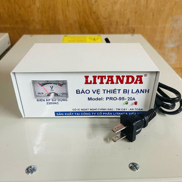 role-bao-ve-tu-lanh-20a-2