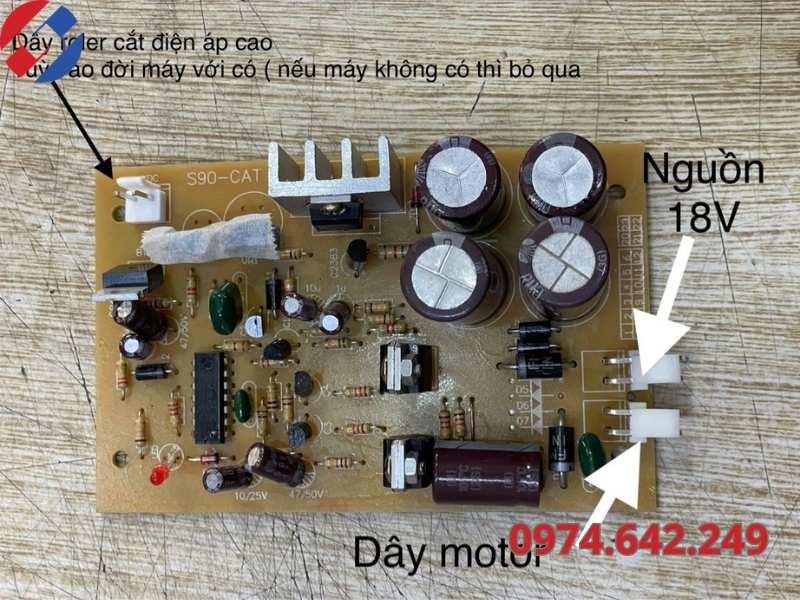 Mạch điều khiển – “bộ não” của ổn áp