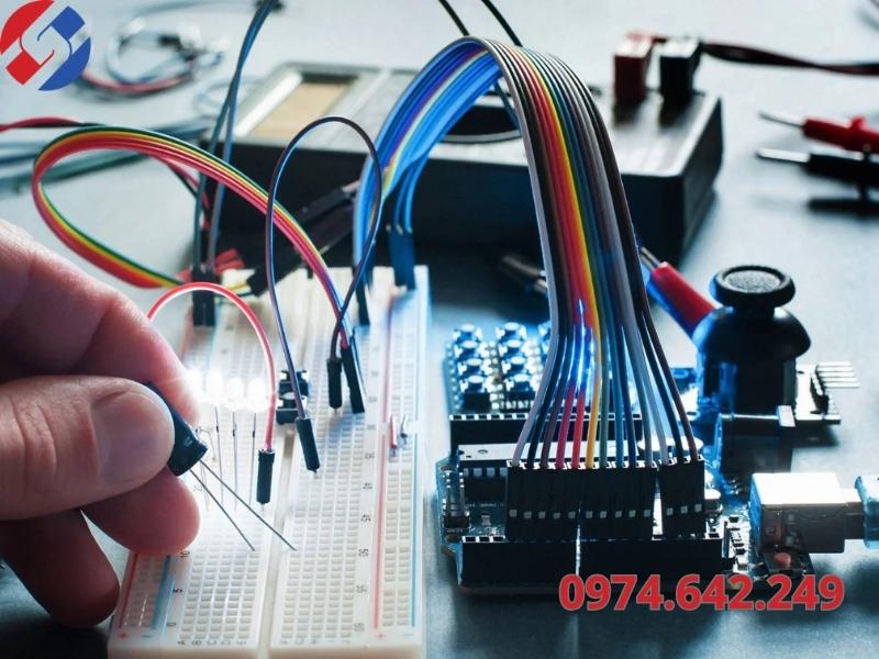 Ứng dụng của mạch ổn áp 12V