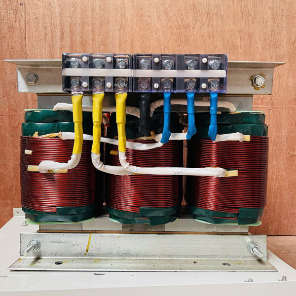 bien-ap-cach-ly-tran-40kva-3-pha-5