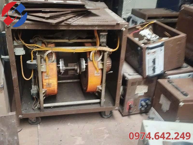 Chuẩn bị vật liệu và dụng cụ quấn máy