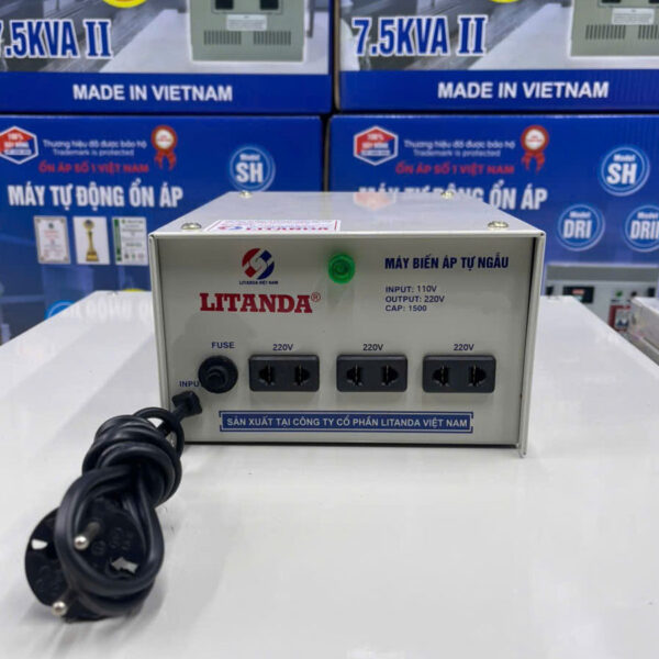 doi-nguon-1500va-vao-110V-ra-220v-3